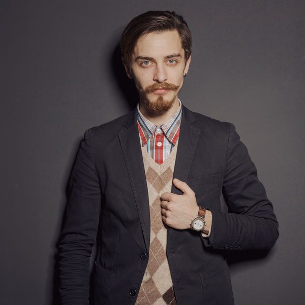 handsome-bearded-stylish-business-man-2021-08-26-15-54-54-utc-3.jpg